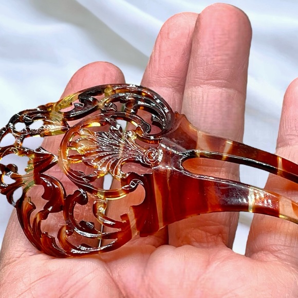 🌺Vintage Celluloid Tortoise Shell Hair Comb - Picture 2 of 11